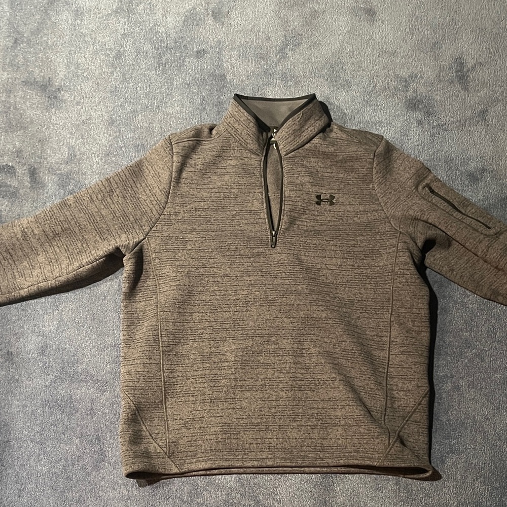 Under Armour Heathered Gray Pullover